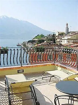 호텔 Ristorante Montebaldo